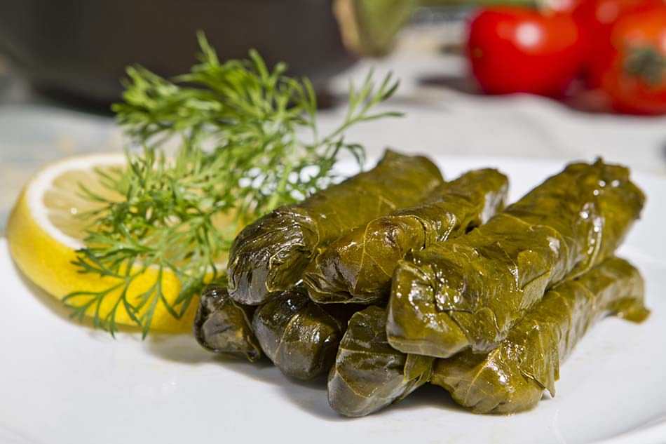 asma yaprağından zeytinyağlı yaprak sarma